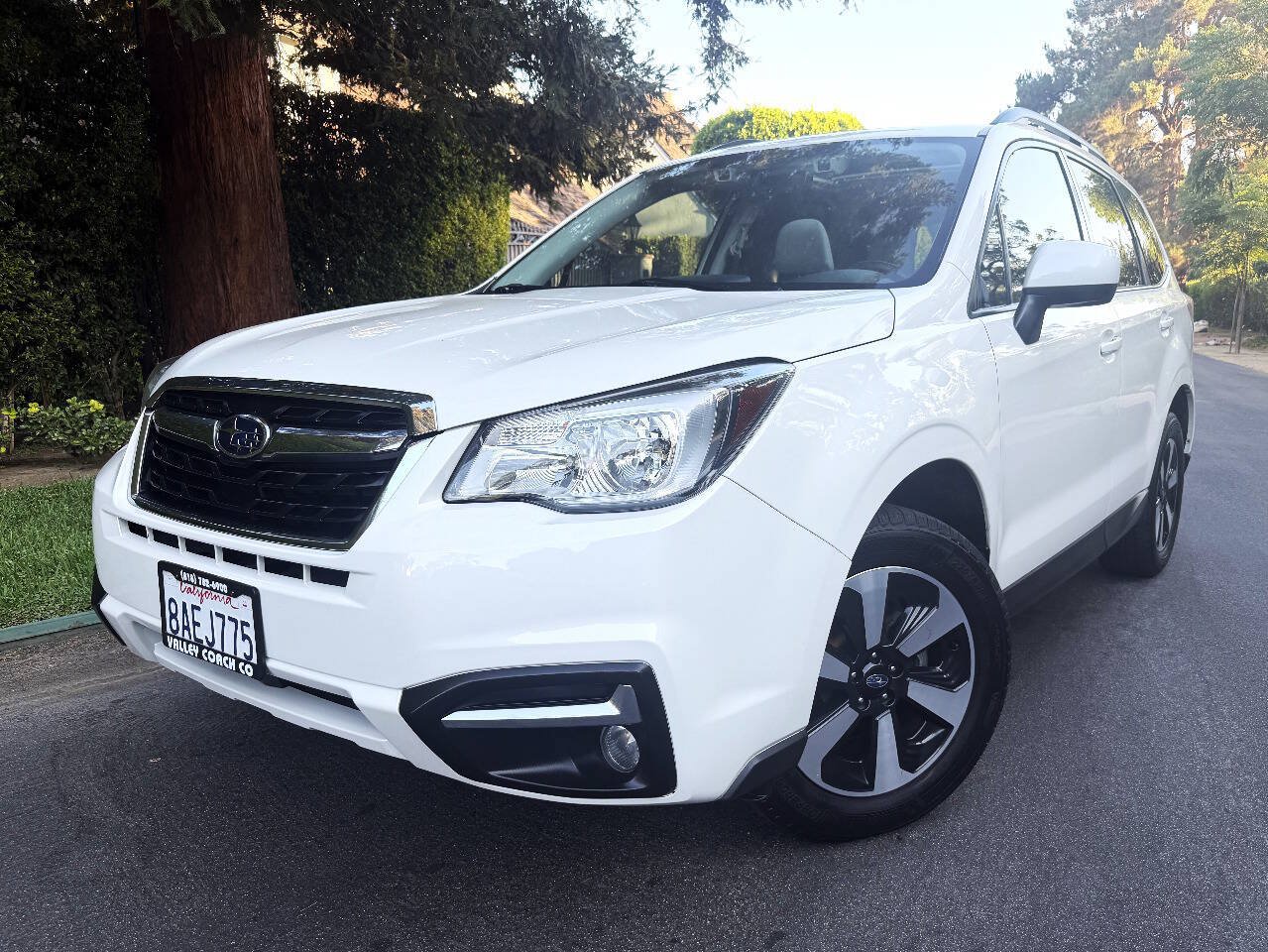 Used 2017 Subaru Forester 2.5i Premium AWD/4WD image 2