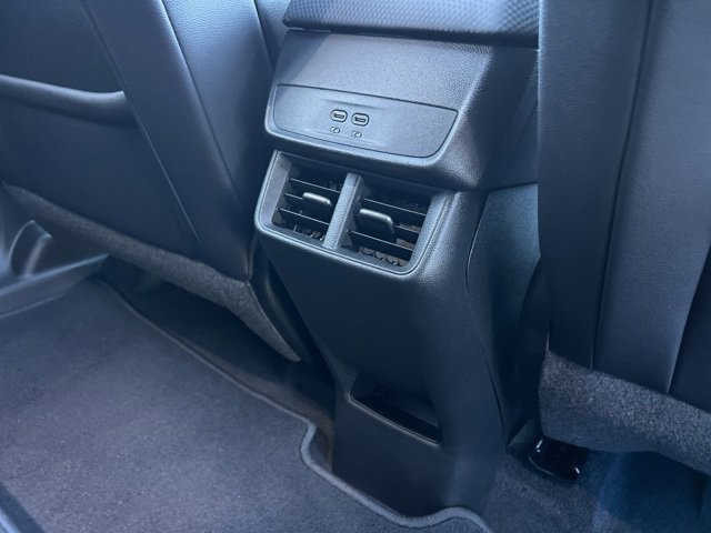 Used 2025 Chevrolet Equinox RS image 23