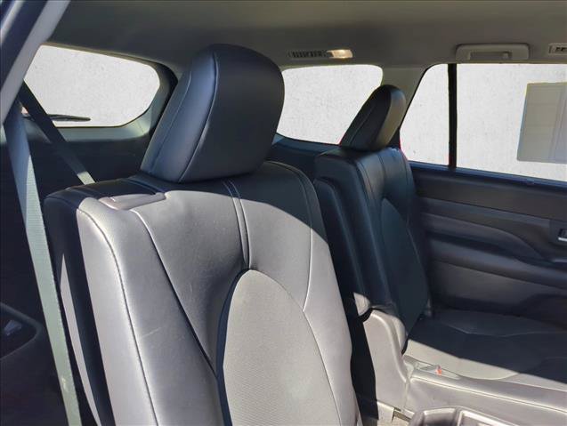 Certified 2026 Toyota Grand Highlander AWD image 30