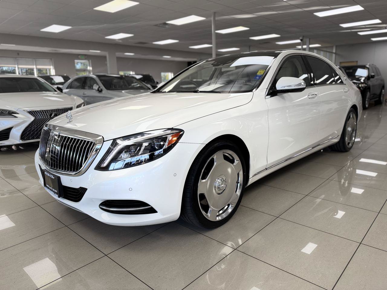Used 2017 Mercedes-Benz S 550 Sedan image 8
