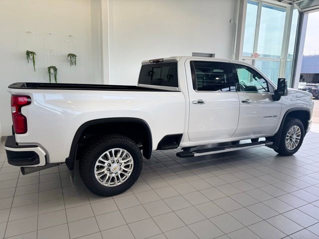 Used 2022 Chevrolet Silverado 3500 High Country AWD/4WD image 35