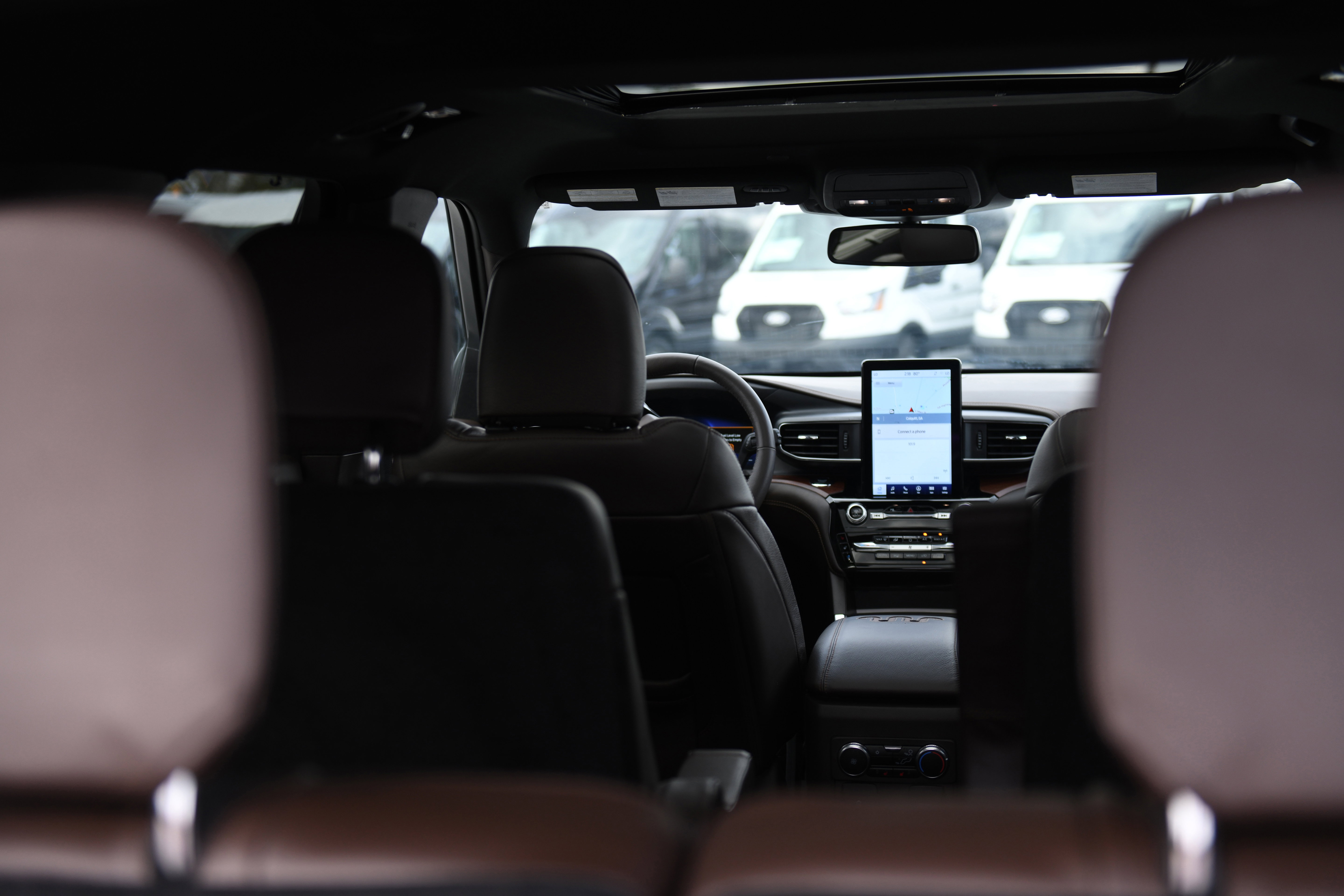 Used 2024 Ford Explorer King Ranch w/ Technology Package image 13