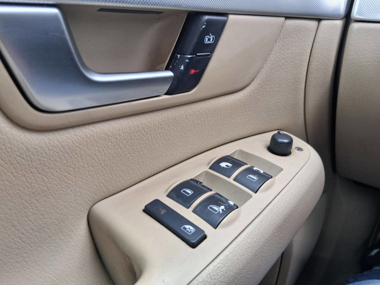 Used 2008 Audi A4 2.0T FWD image 14