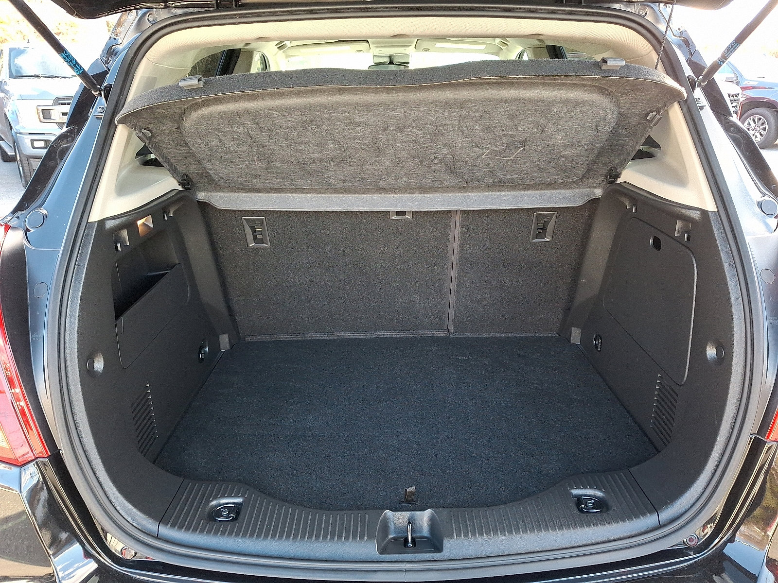 Certified 2022 Buick Encore Preferred image 28