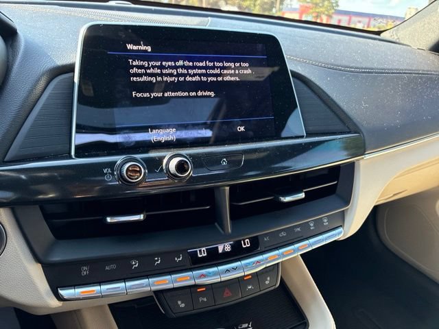 Used 2025 Cadillac CT4 Luxury w/ Sun And Sound Package RWD image 31