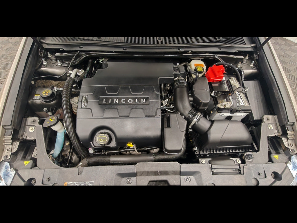 Used 2016 Lincoln MKS AWD w/ Equipment Group 101A image 55