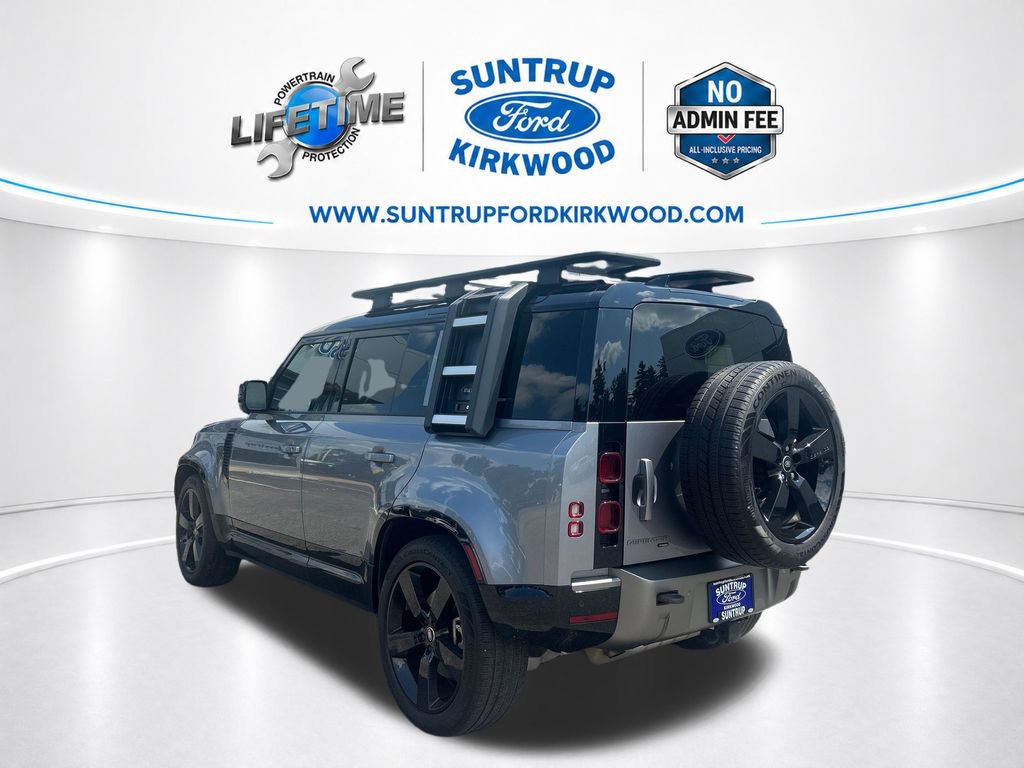 Used 2023 Land Rover Defender 110 X-Dynamic SE AWD/4WD image 3