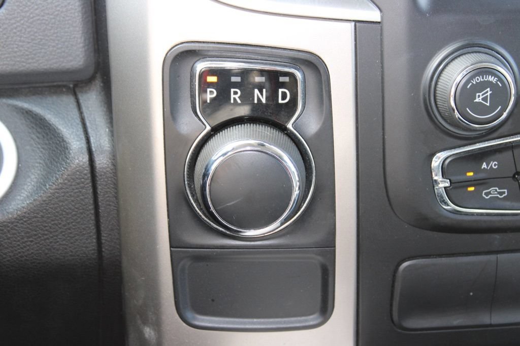 Used 2016 RAM 1500 Lone Star RWD image 22