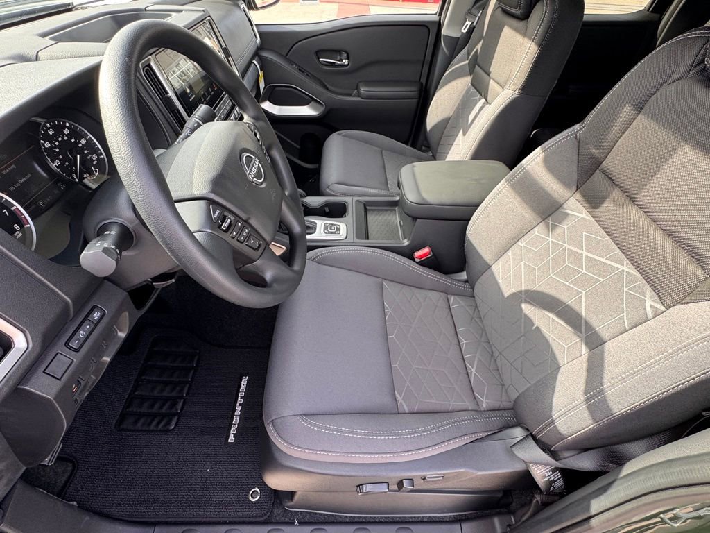 New 2026 Nissan Frontier SV w/ Tow Package image 9