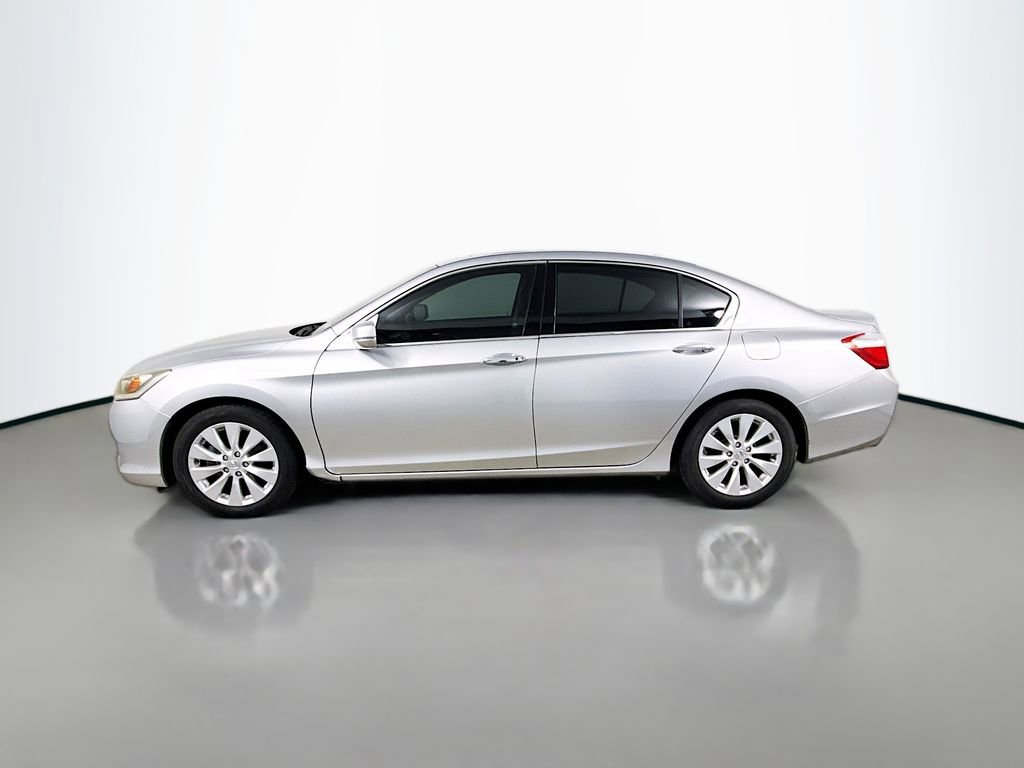 Used 2015 Honda Accord Touring image 4