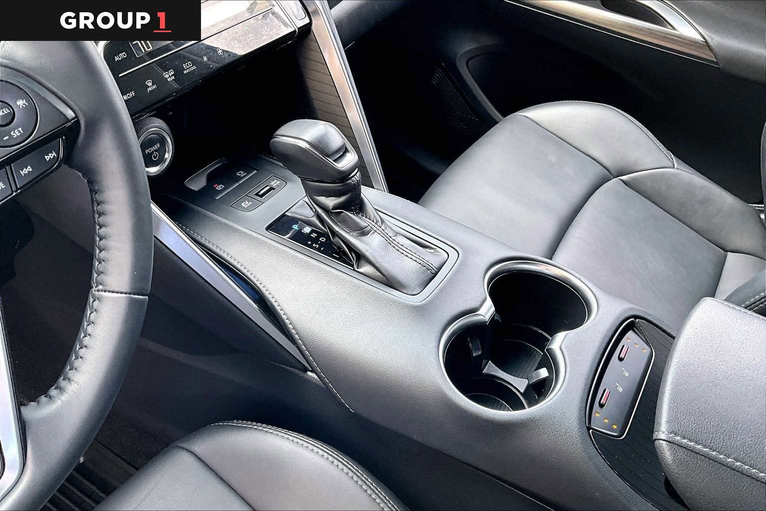 Certified 2024 Toyota Venza Nightshade AWD/4WD image 17