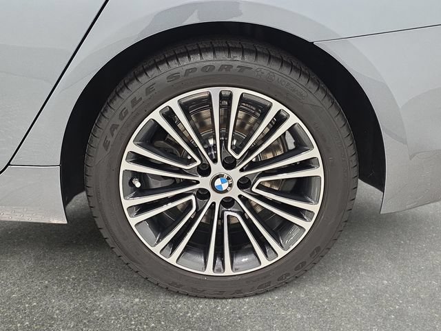 Used 2019 BMW 530i xDrive w/ Convenience Package AWD/4WD image 31
