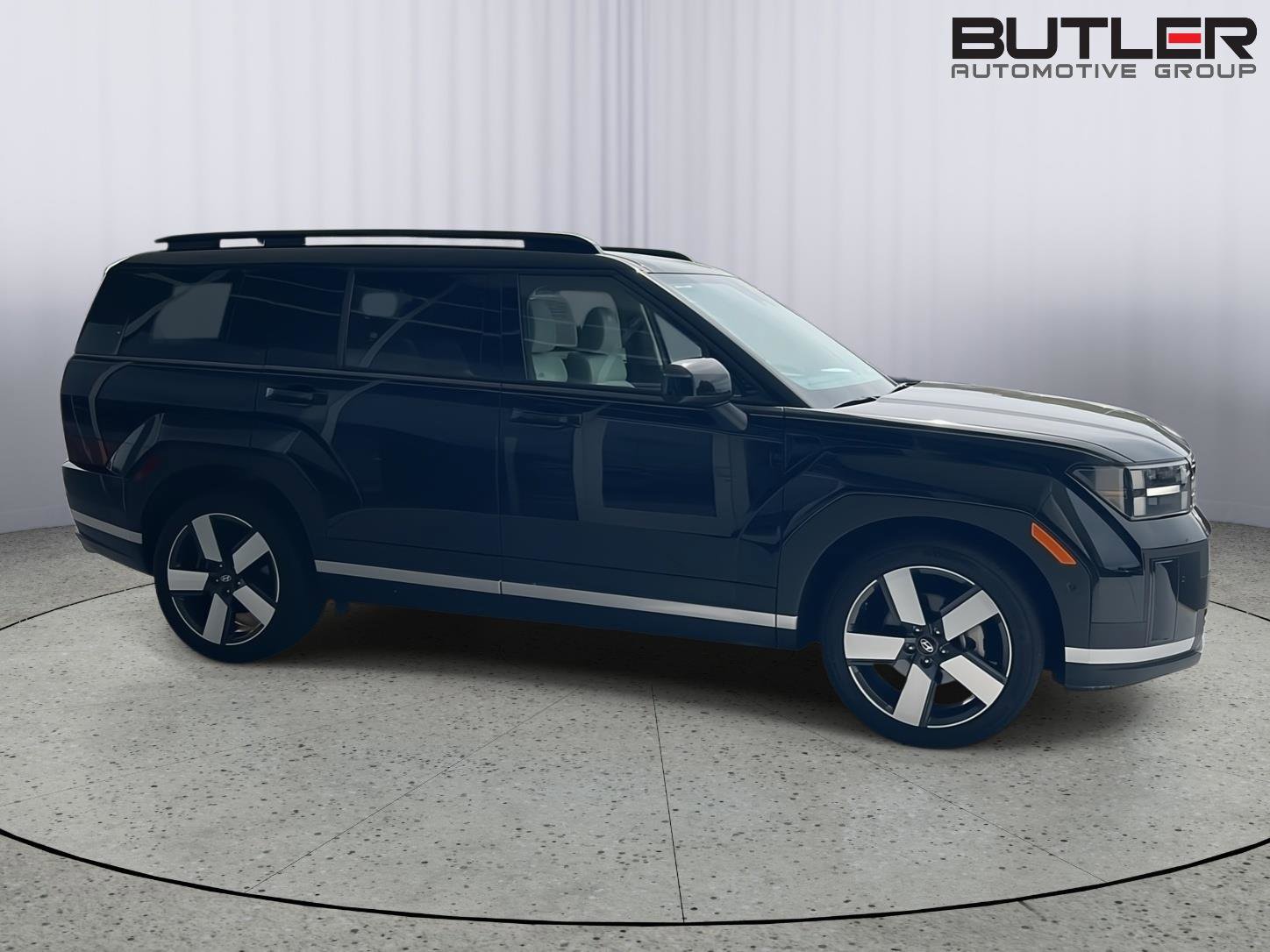 Used 2024 Hyundai Santa Fe Limited image 6