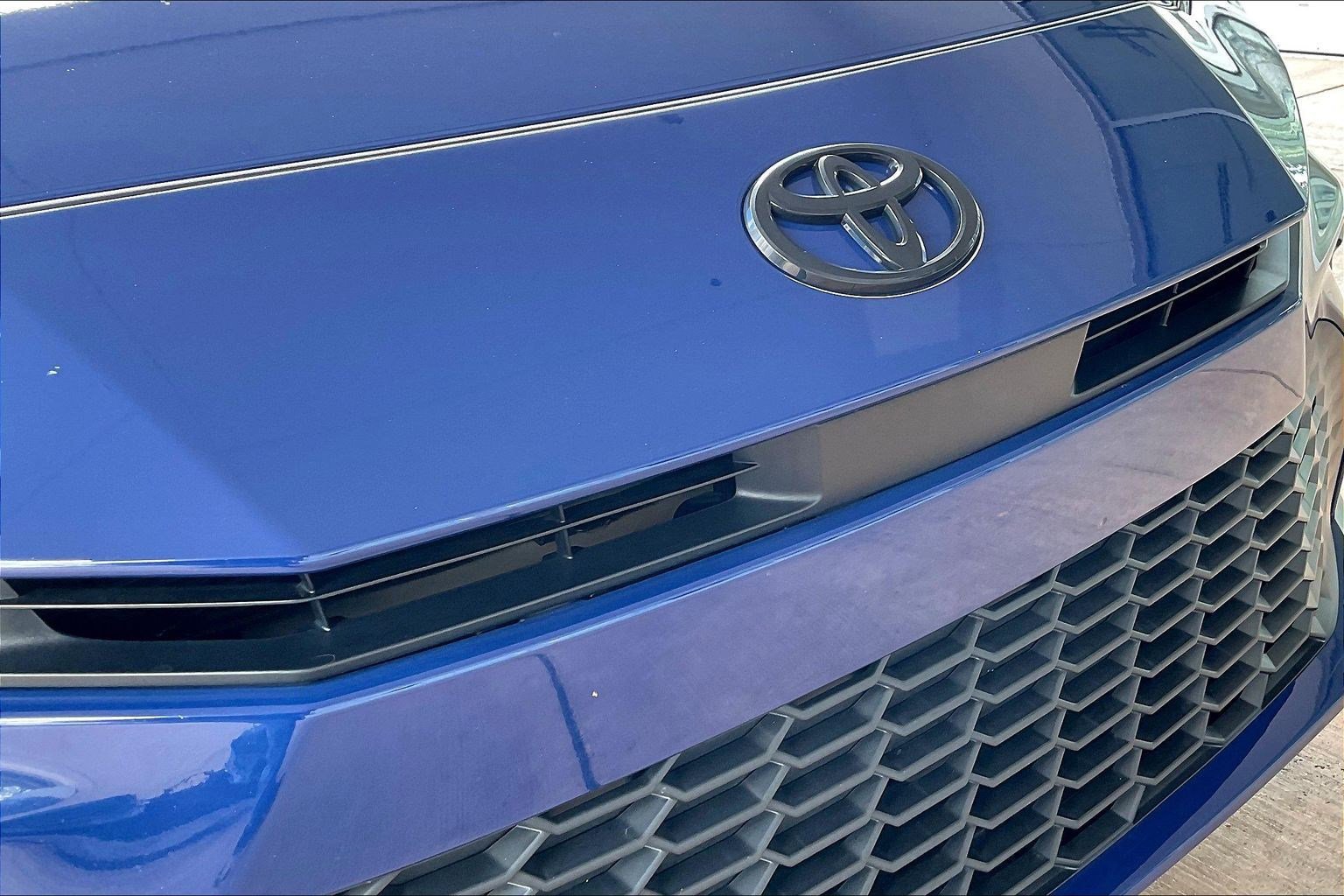 Certified 2025 Toyota Camry SE w/ Multimedia Upgrade Package FWD image 31