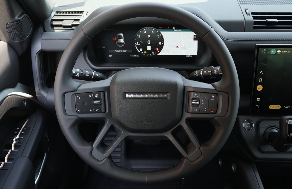 New 2026 Land Rover Defender 110 S AWD/4WD image 16