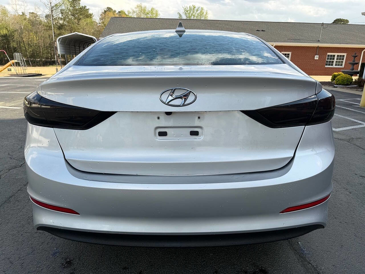 Used 2018 Hyundai Elantra Value Edition FWD image 6