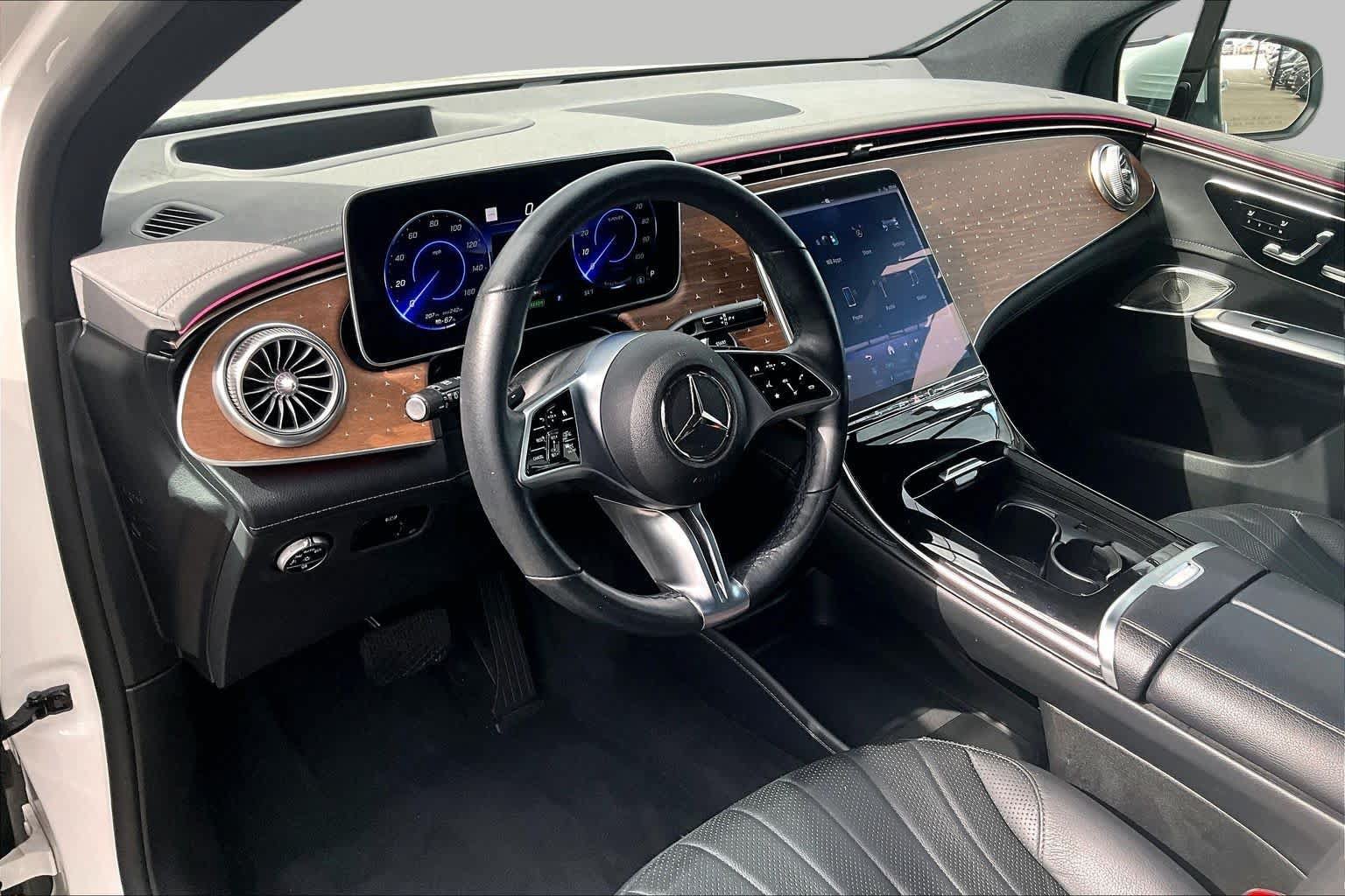 Certified 2023 Mercedes-Benz EQE 350+ 4MATIC SUV w/ Pinnacle Trim Package image 17