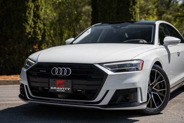 Used 2020 Audi A8 L 4.0T w/ Sport Plus Package image 2