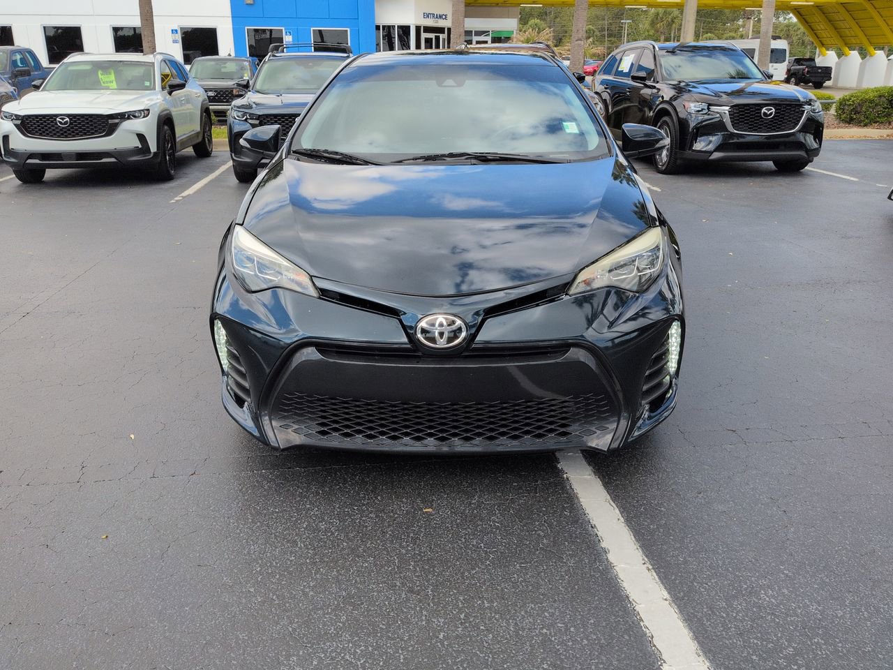 Used 2018 Toyota Corolla SE image 9