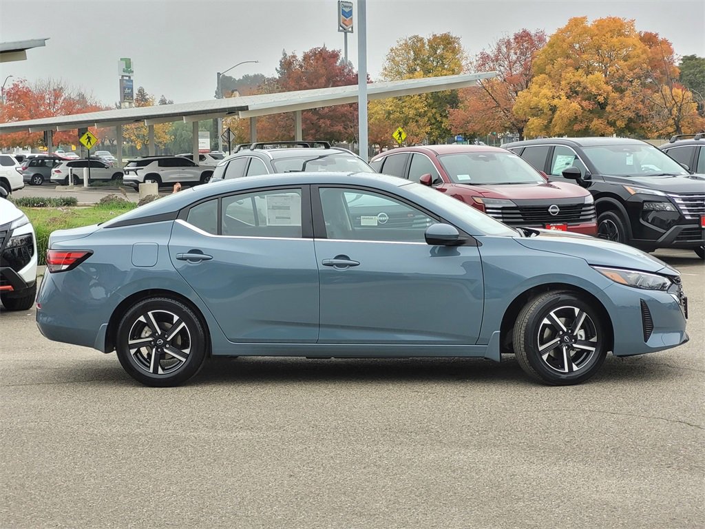 New 2025 Nissan Sentra SV image 3