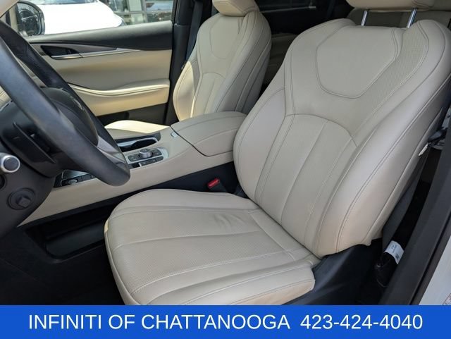 Used 2023 INFINITI QX60 Luxe w/ Performance Audio Package AWD/4WD image 5