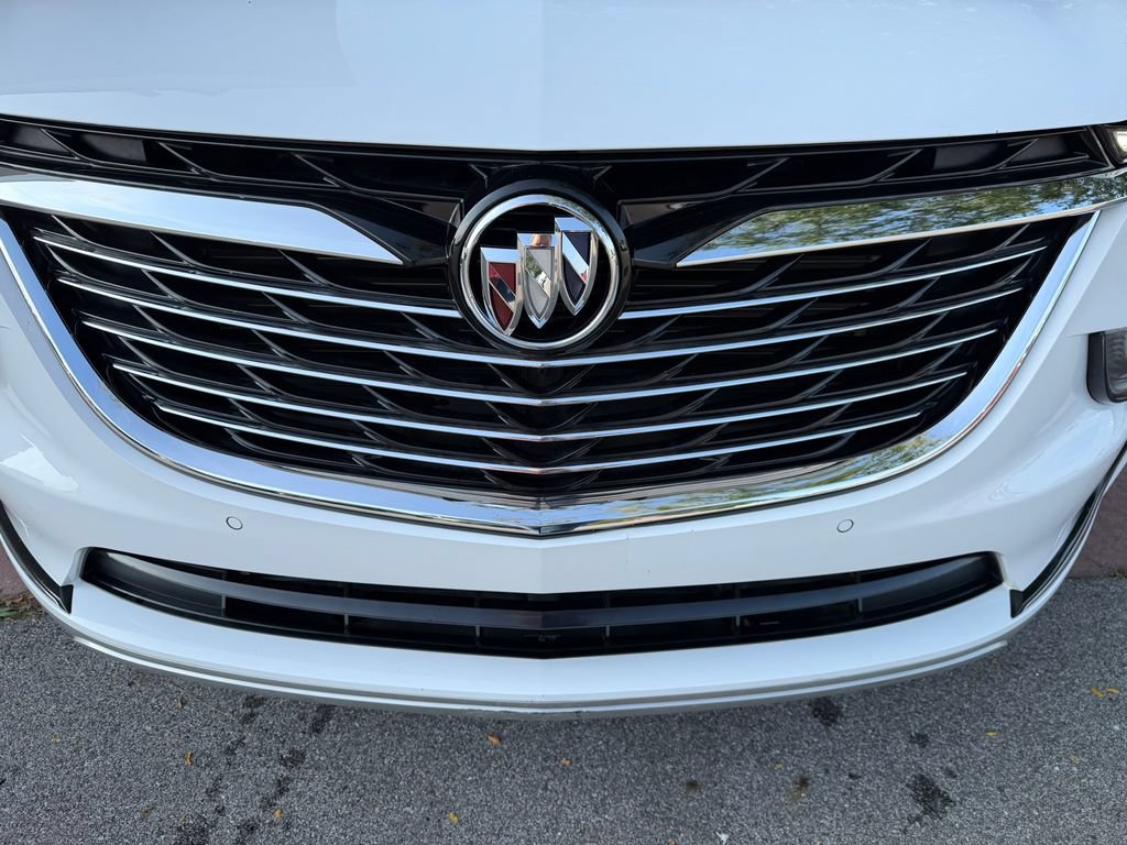 Used 2024 Buick Enclave Essence FWD image 28