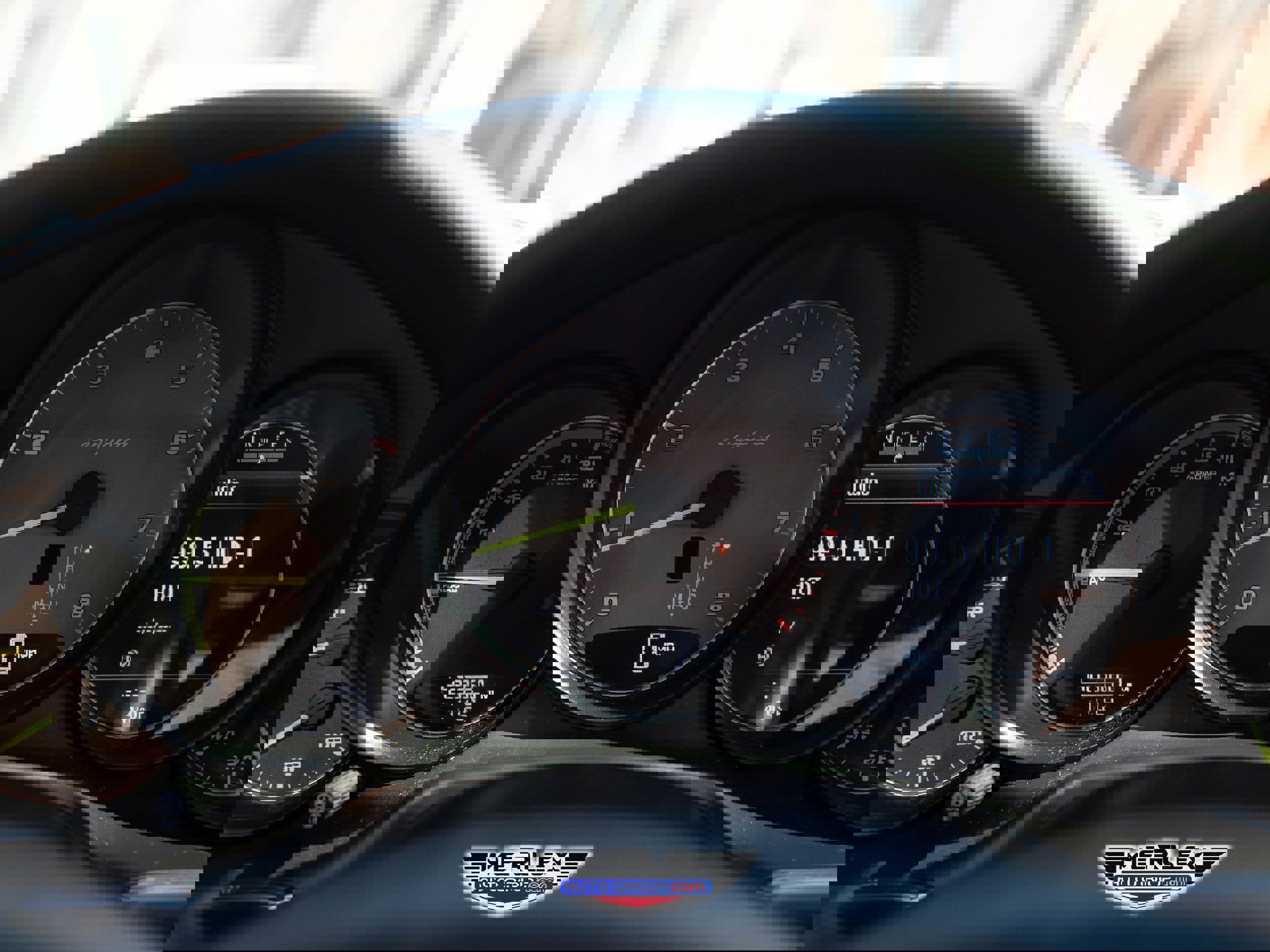 Used 2015 Porsche Panamera S w/ Premium Package Plus image 28