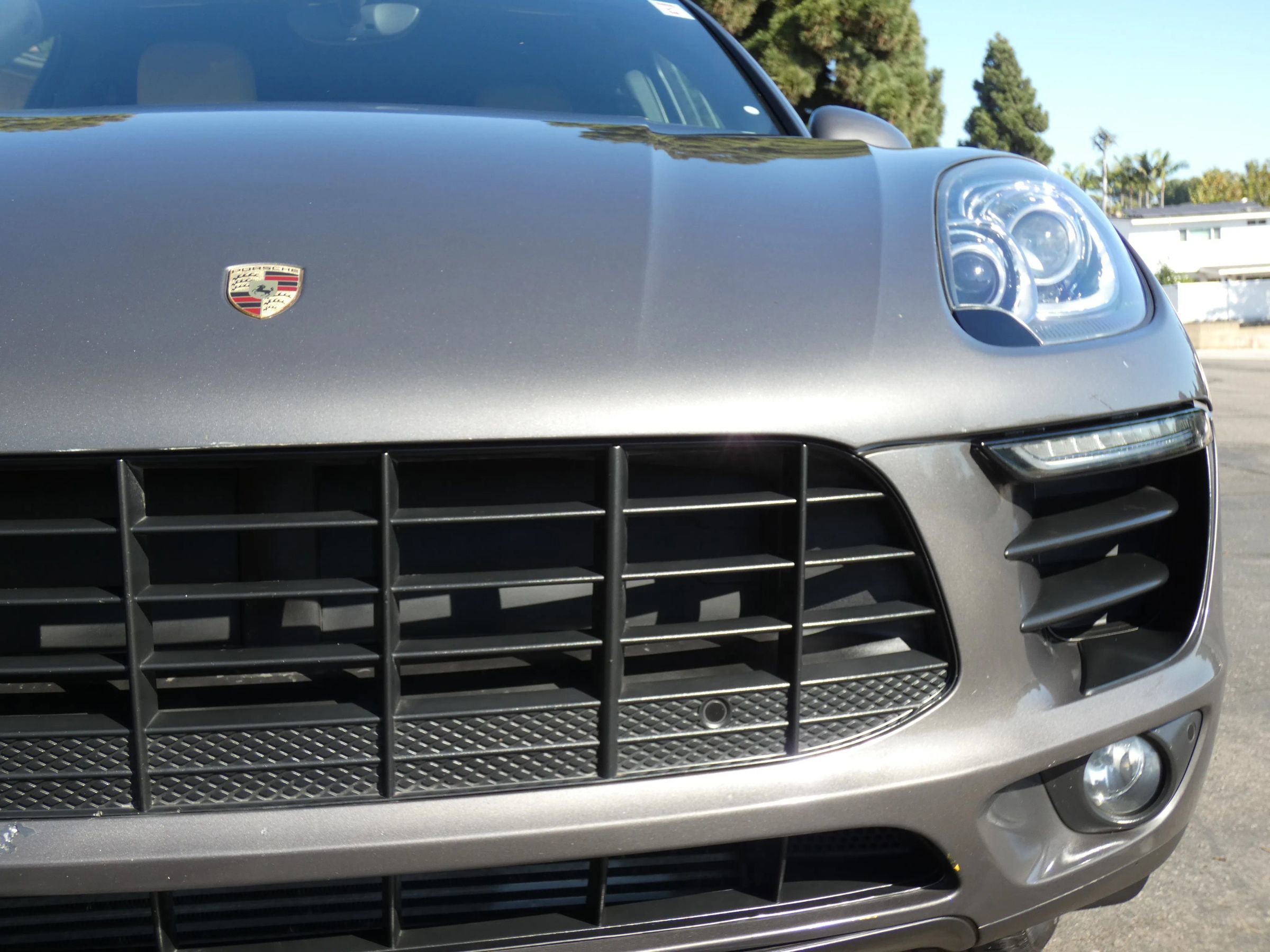 Used 2018 Porsche Macan Sport Edition image 16