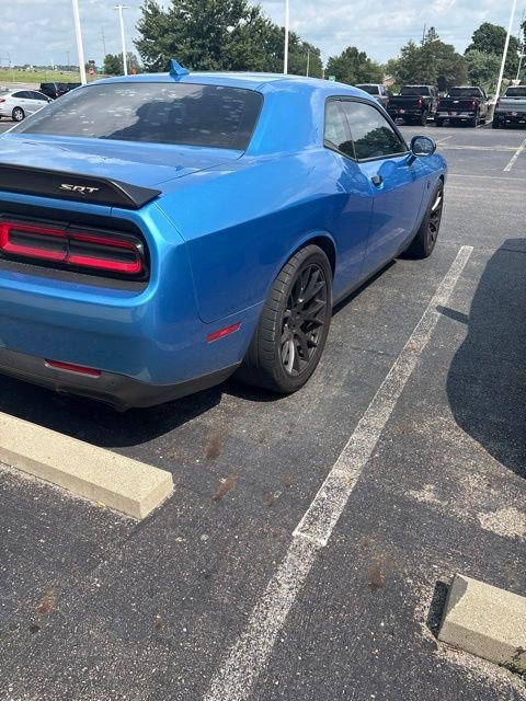 Used 2016 Dodge Challenger SRT Hellcat RWD image 13