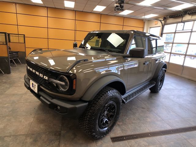 New 2026 Ford Bronco Outer Banks w/ Sasquatch Package AWD/4WD image 3