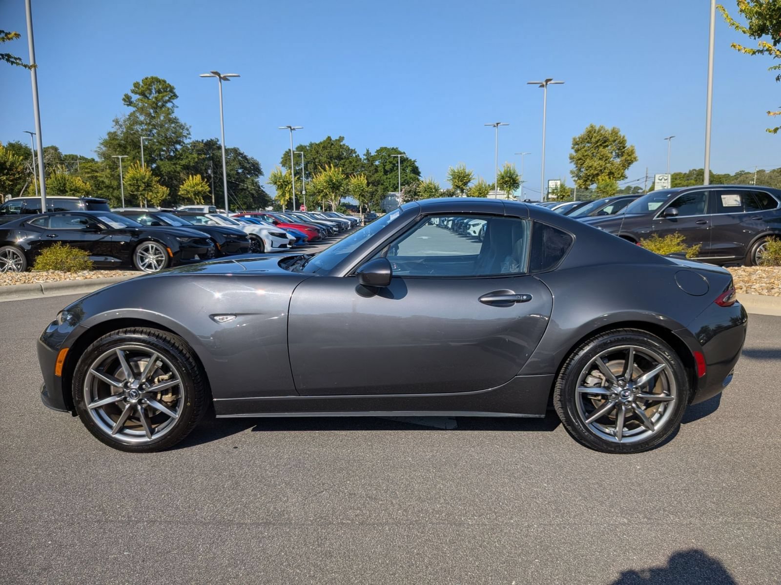 Used 2023 MAZDA MX-5 Miata Grand Touring RWD image 6