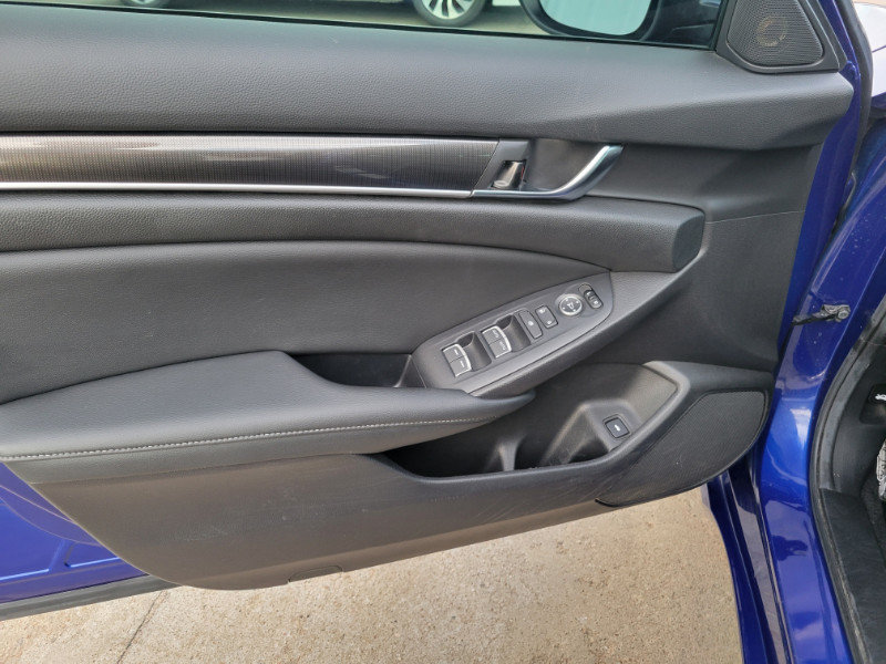 Used 2020 Honda Accord Sport image 16