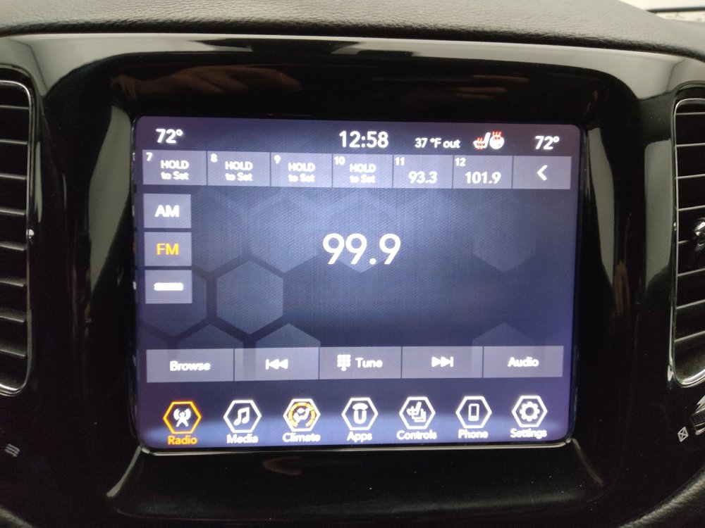 Used 2021 Jeep Compass Limited image 26