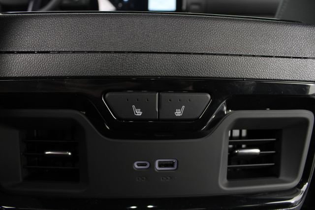 New 2026 GMC Sierra 1500 AT4 image 22