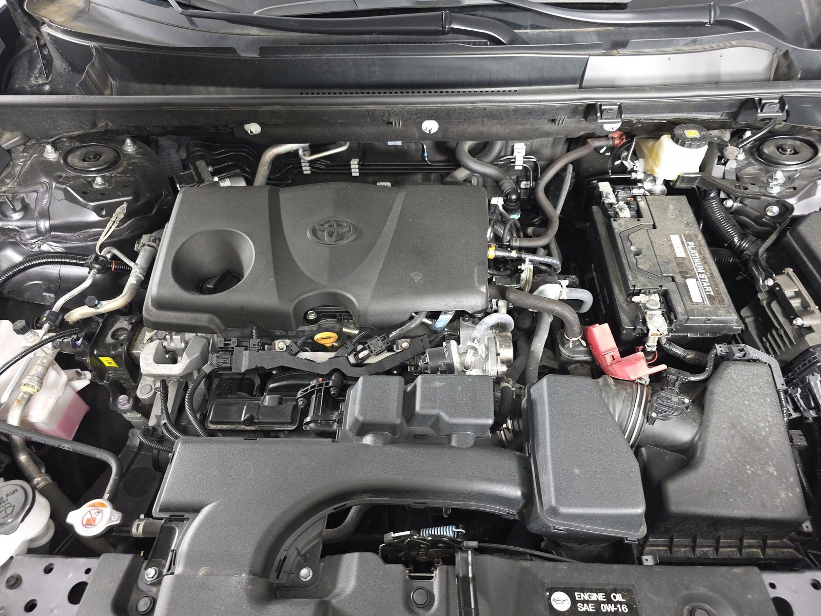 Used 2024 Toyota RAV4 LE AWD/4WD image 18