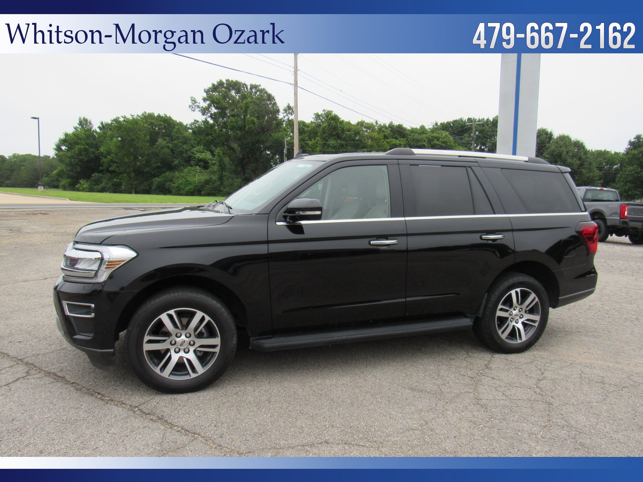 Used 2024 Ford Expedition Limited RWD image 6