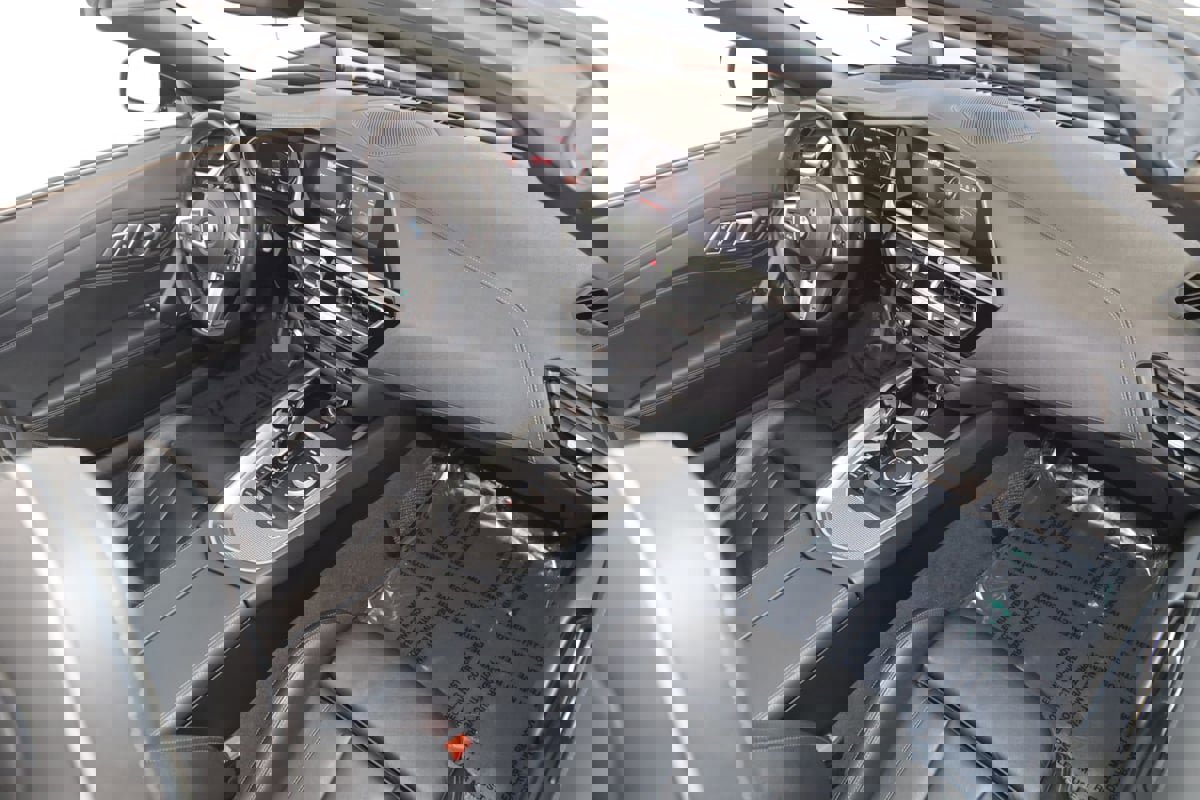 Used 2022 BMW Z4 M40i w/ Premium Package image 14