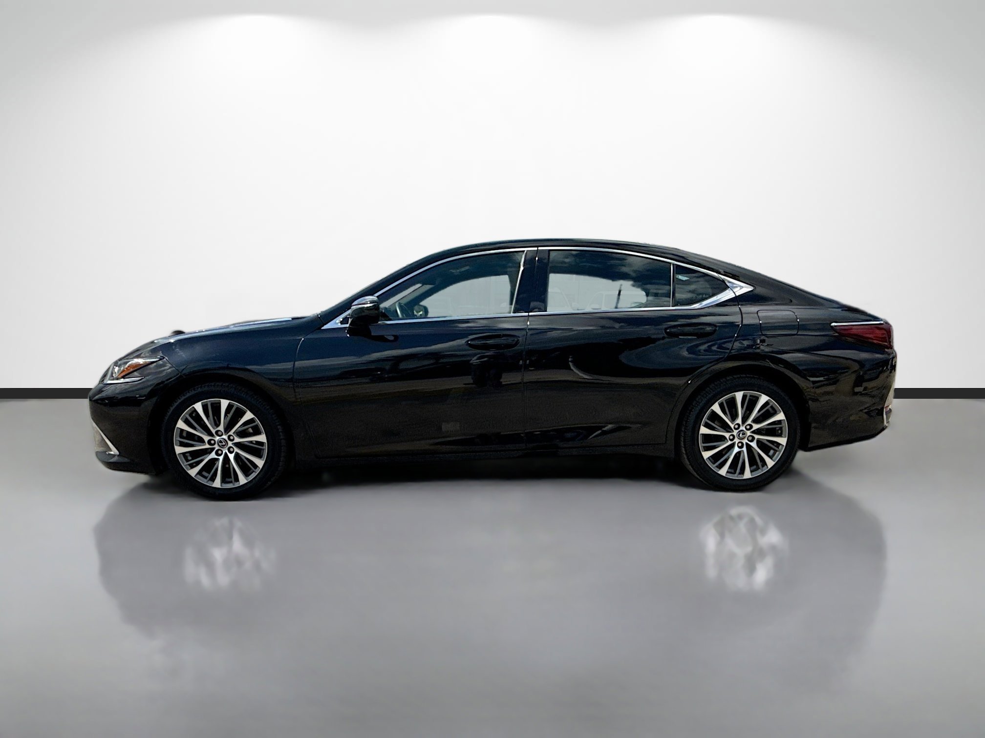 Used 2021 Lexus ES 250 w/ Premium Package AWD/4WD image 6