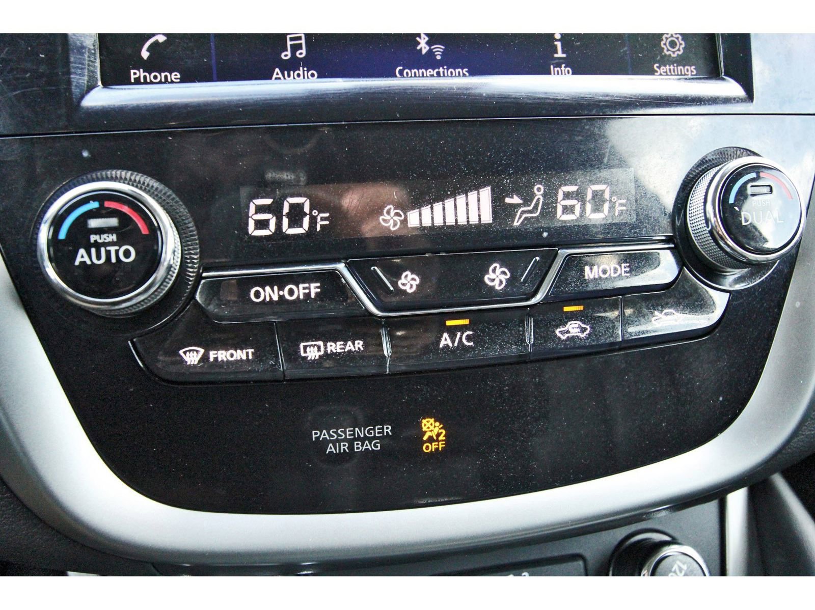 Used 2024 Nissan Murano SV w/ SV Midnight Edition Package image 26