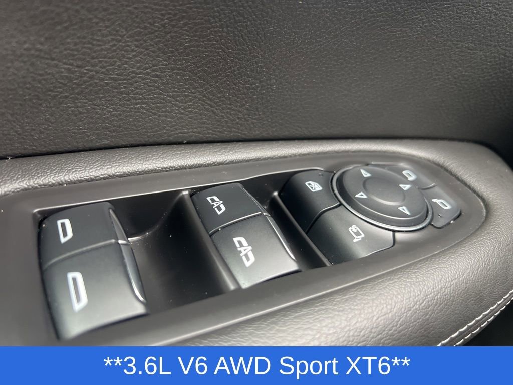 Used 2020 Cadillac XT6 Sport image 16