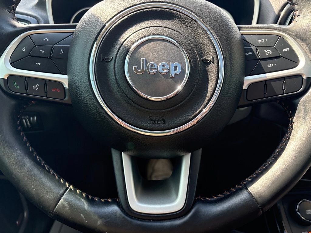 Used 2018 Jeep Compass Limited w/ Navigation Group AWD/4WD image 15