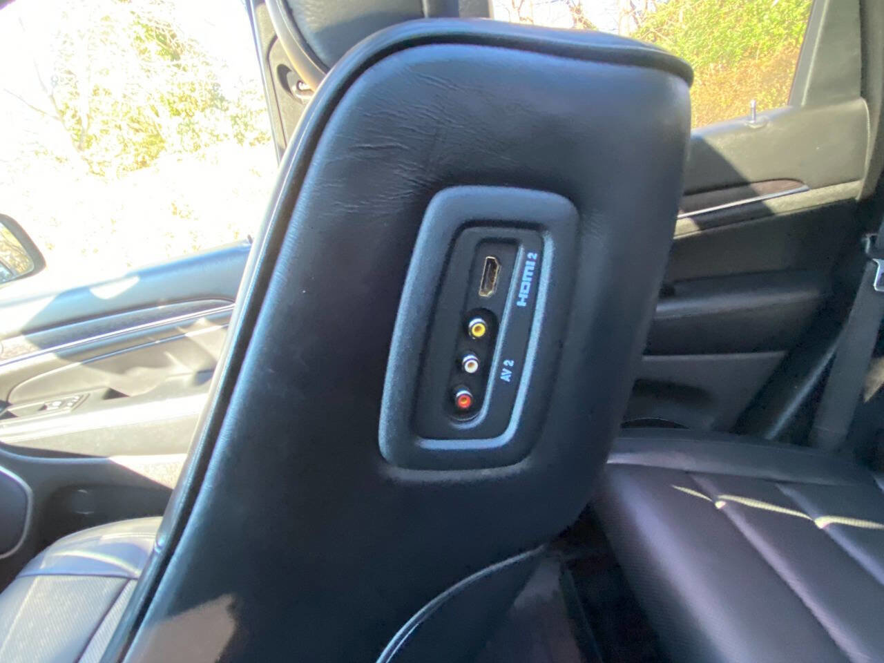 Used 2018 Jeep Grand Cherokee Summit w/ Skid Plate Group image 53