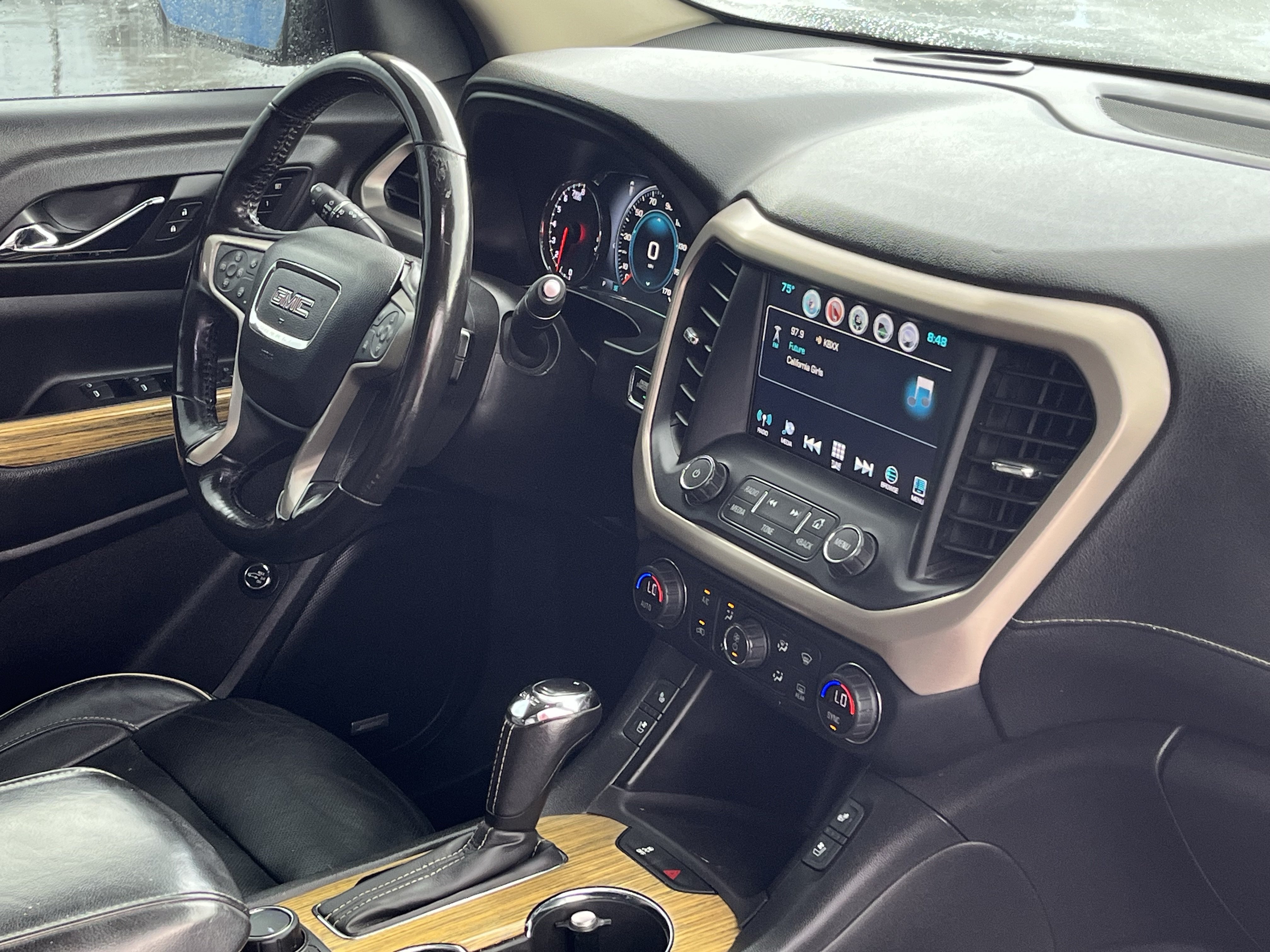 Used 2019 GMC Acadia Denali FWD image 17