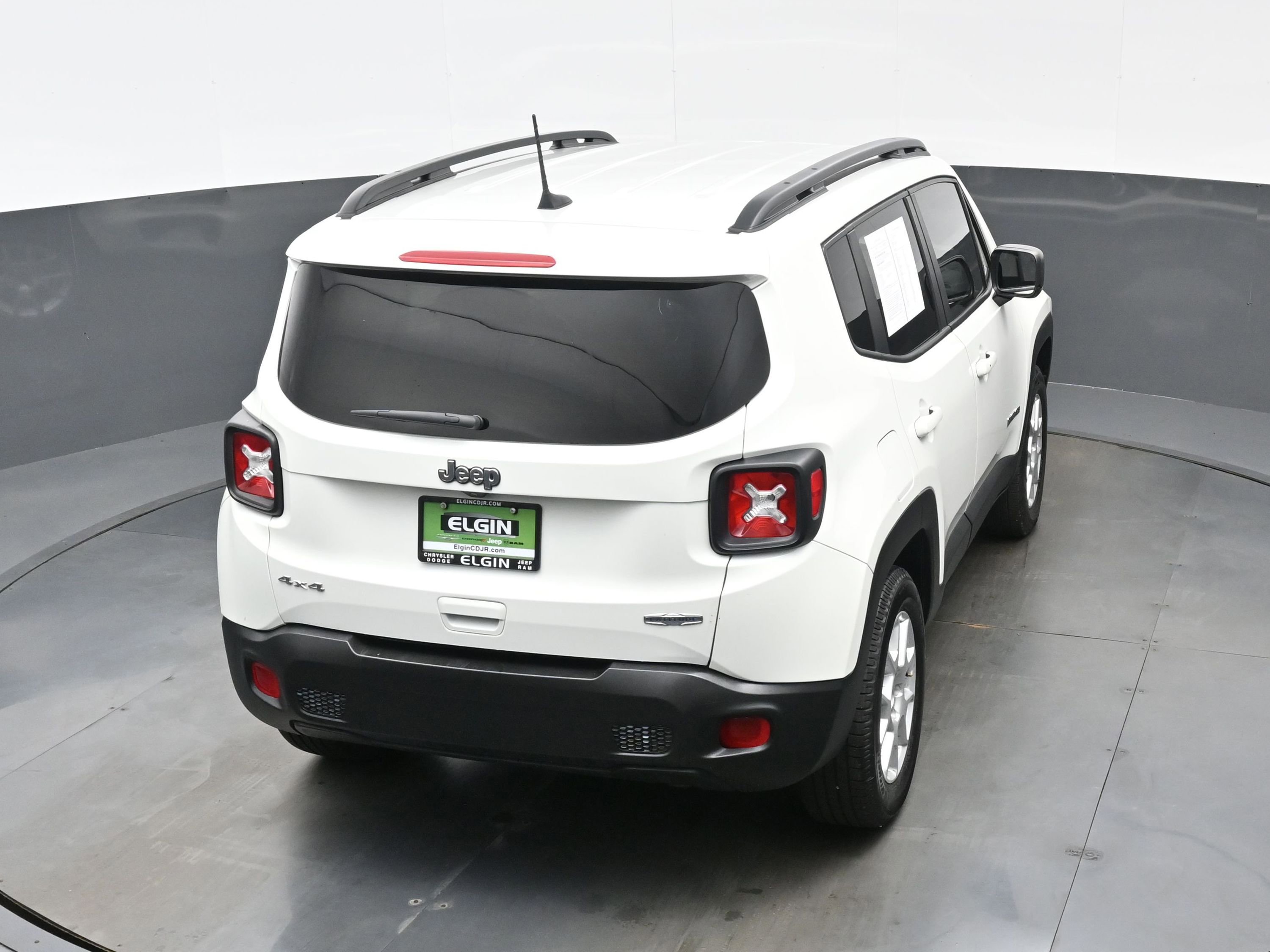 Used 2022 Jeep Renegade Latitude AWD/4WD image 35