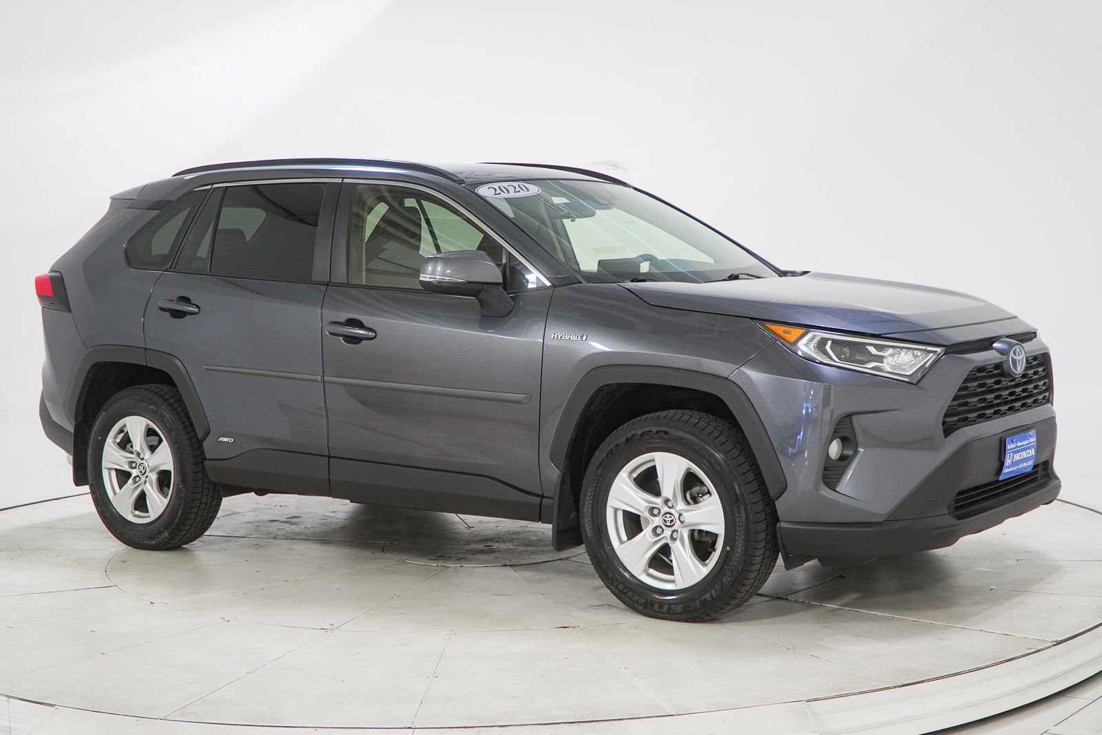 Used 2020 Toyota RAV4 XLE w/ Convenience Package AWD/4WD image 14