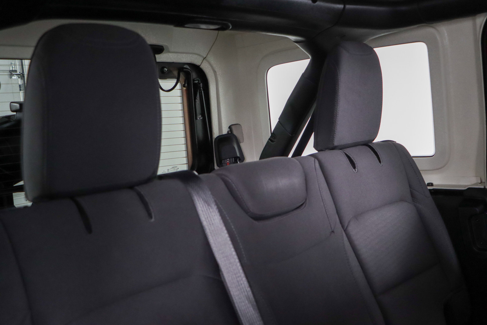 Used 2022 Jeep Wrangler Unlimited Sahara image 29