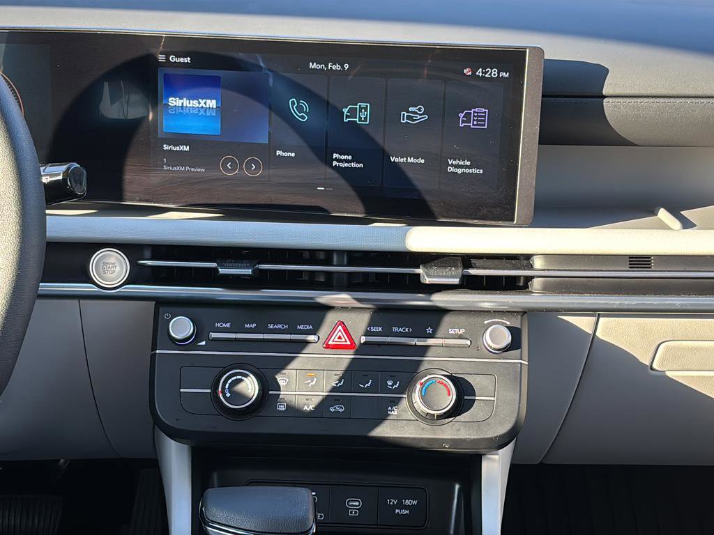 Certified 2025 Hyundai Tucson SE FWD image 23