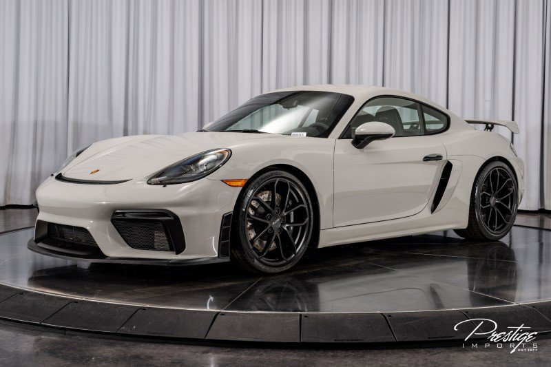 Used 2020 Porsche 718 Cayman GT4 image 6
