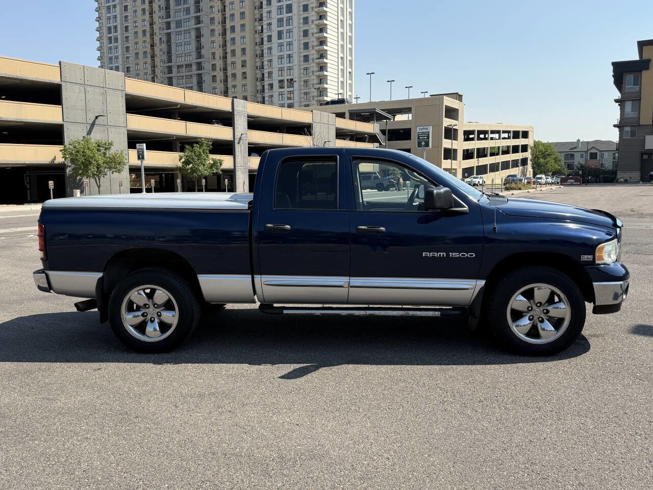 Used 2004 Dodge Ram 1500 Truck SLT w/ Trailer Tow Group image 6