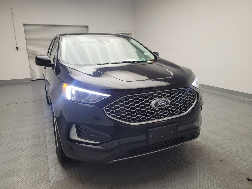 Used 2024 Ford Edge SEL image 14